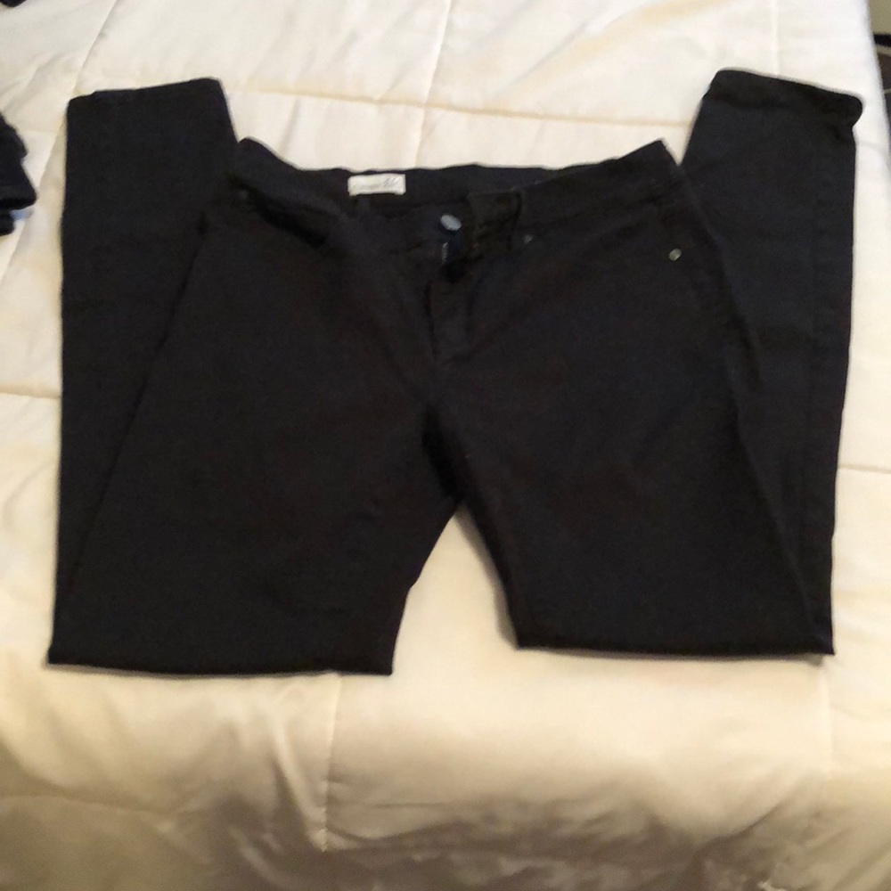 GAP black legging jean Sz 27R *** worn once! ***